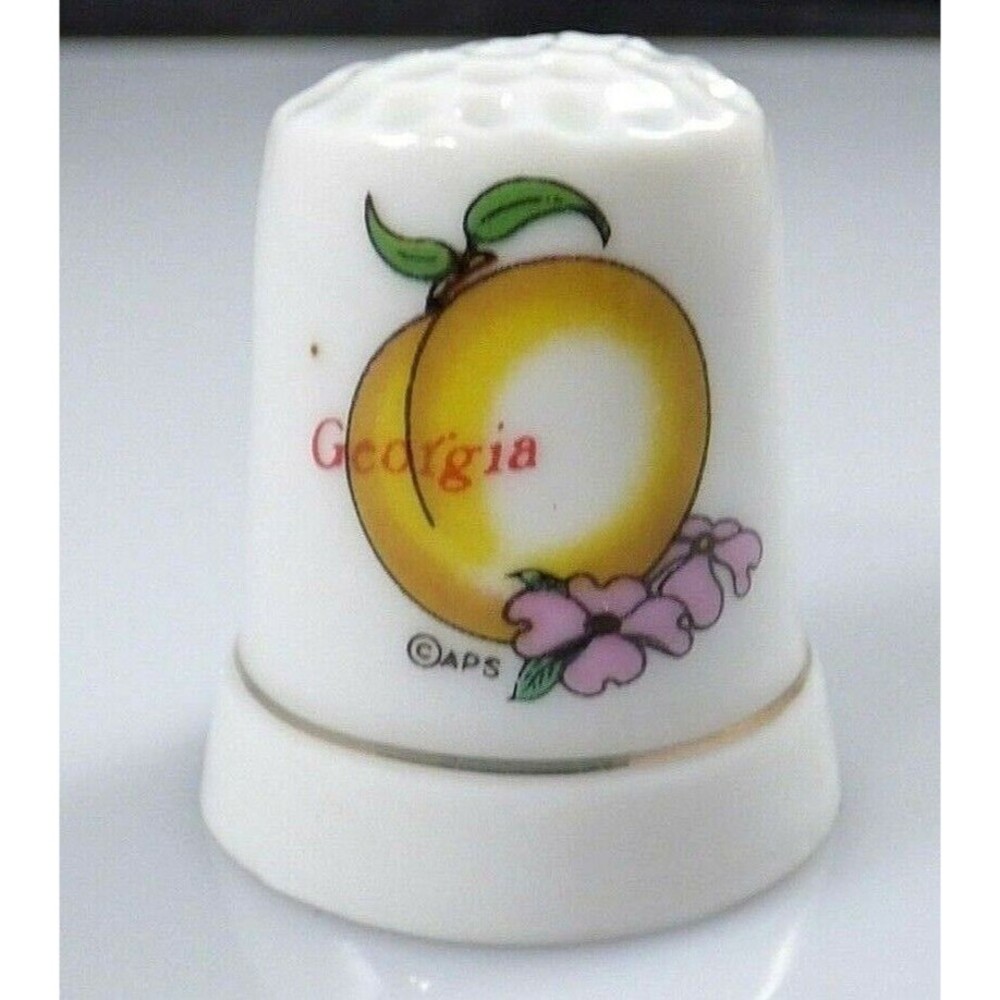 Vintage White Porcelain Georgia Peach Thimble Souvenir Flowers Signed APS